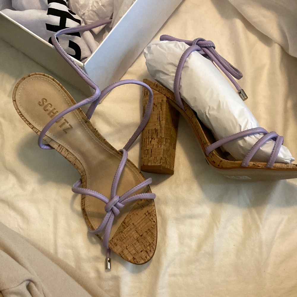 SCHUTZ SUZY HIGH BLOCK HEELS 8.5B smoky grape
